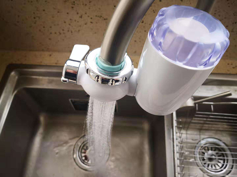 The difference between water purifier and water filter